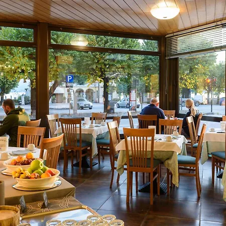 Italie Et Suisse Otel