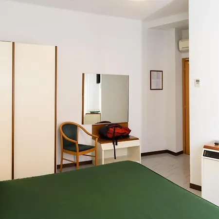 Otel Italie Et Suisse Stresa