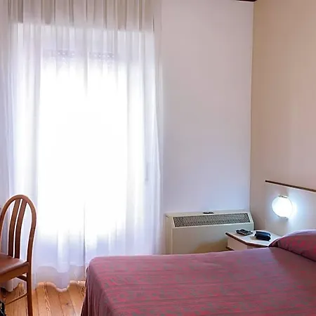Italie Et Suisse Hotel 3*