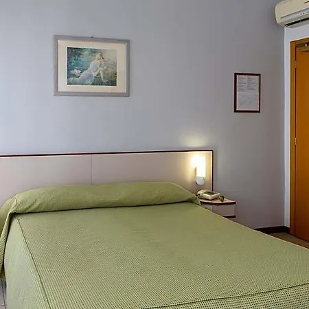 Italie Et Suisse Hotel 3*