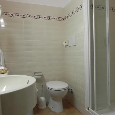 Otel Italie Et Suisse Stresa