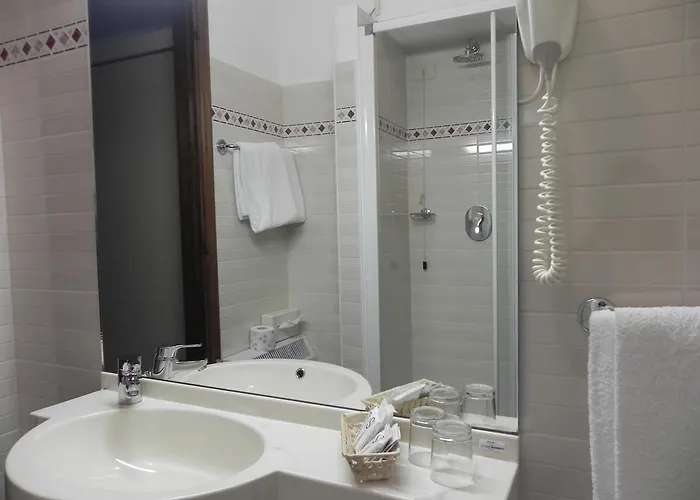 Hotell Italie Et Suisse 3*