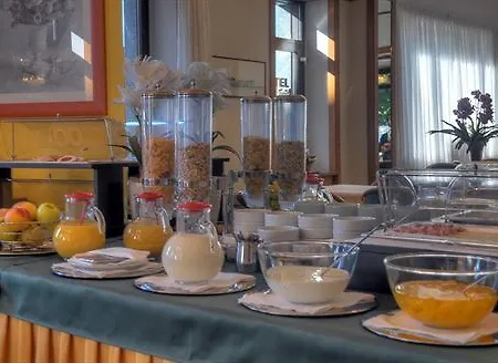 Hotel Italie Et Suisse Stresa